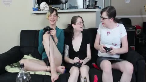 2 kinky ladymans Team Up On throbbing Titty mother I'd like to bang After she Loses A clip Game bet