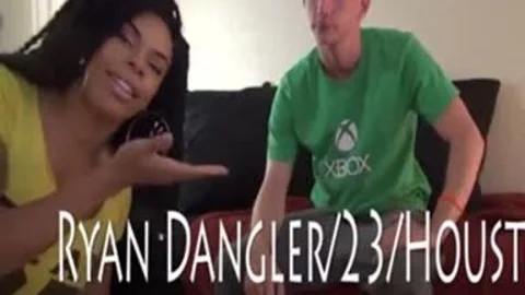 Sasha Strokes bonks teen