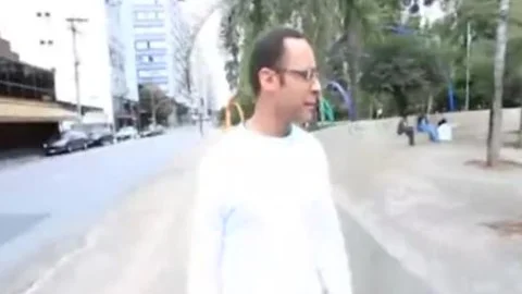 Juliana Souza large rod