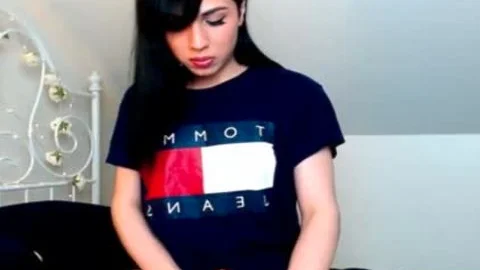 cutie shelady Plays bushy cock