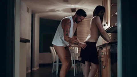 Transsensual: Hard ramming starring transsexual in the kitchen