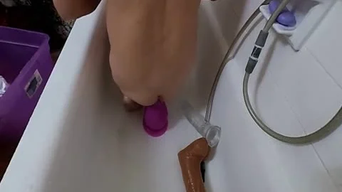 Lizzy Yum - extreme fake penis #xmas