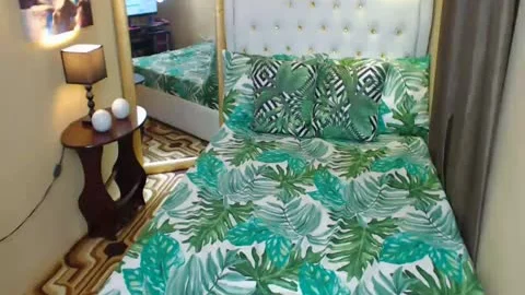 Smoking pretty tranny Jerk Her dong Gently