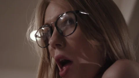 Trans Sensual: Nailing accompanied by american wearing glasses