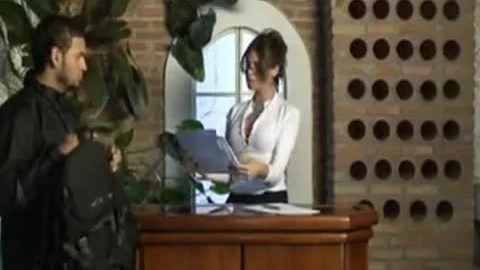 pretty ladyman Secretary Bia Very juicy nail