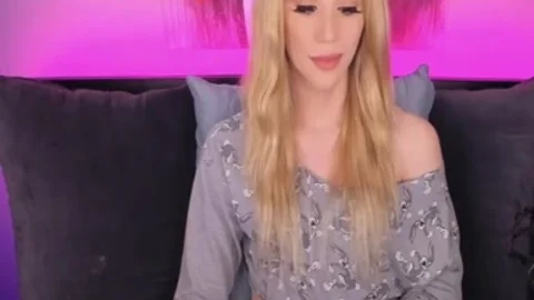 perfect Large penis Lovense shemale On webcam