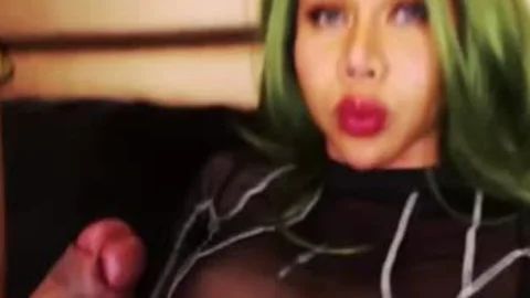 oriental Ladyboy Monsterdick cumshot