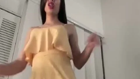 sheboy April large dong webcam