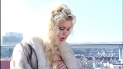 lovely aged Sthowdys chabmale In Fur Coat Solo