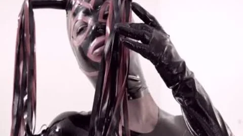 Fetish shelady In Latex Suit And Mask bonks