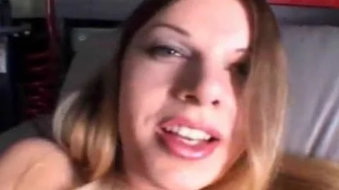 Ava Devine t-girl groupdril