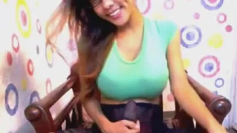 Nerdy shemale Sucks Her Own biggest pecker