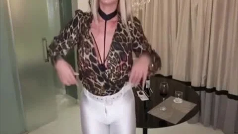 Watch How she French Kisses Him whilst she hammer HimxhGMH