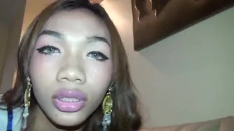 oriental Ladyboy Dances For Your Thrill