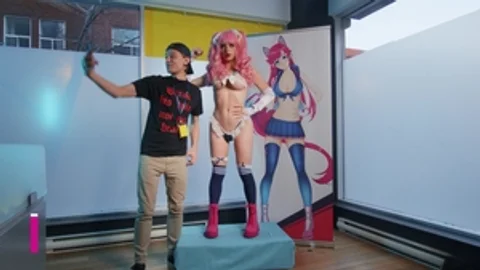 Trans Angels: Cosplayer and Fan Enjoy Passionate 69 Session